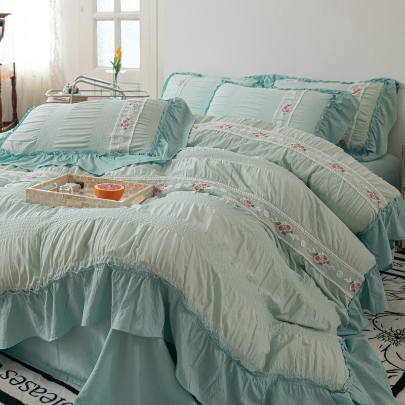 French Seersucker Embroidered Lace Duvet & Sheet Set, 3-Piece Bedding