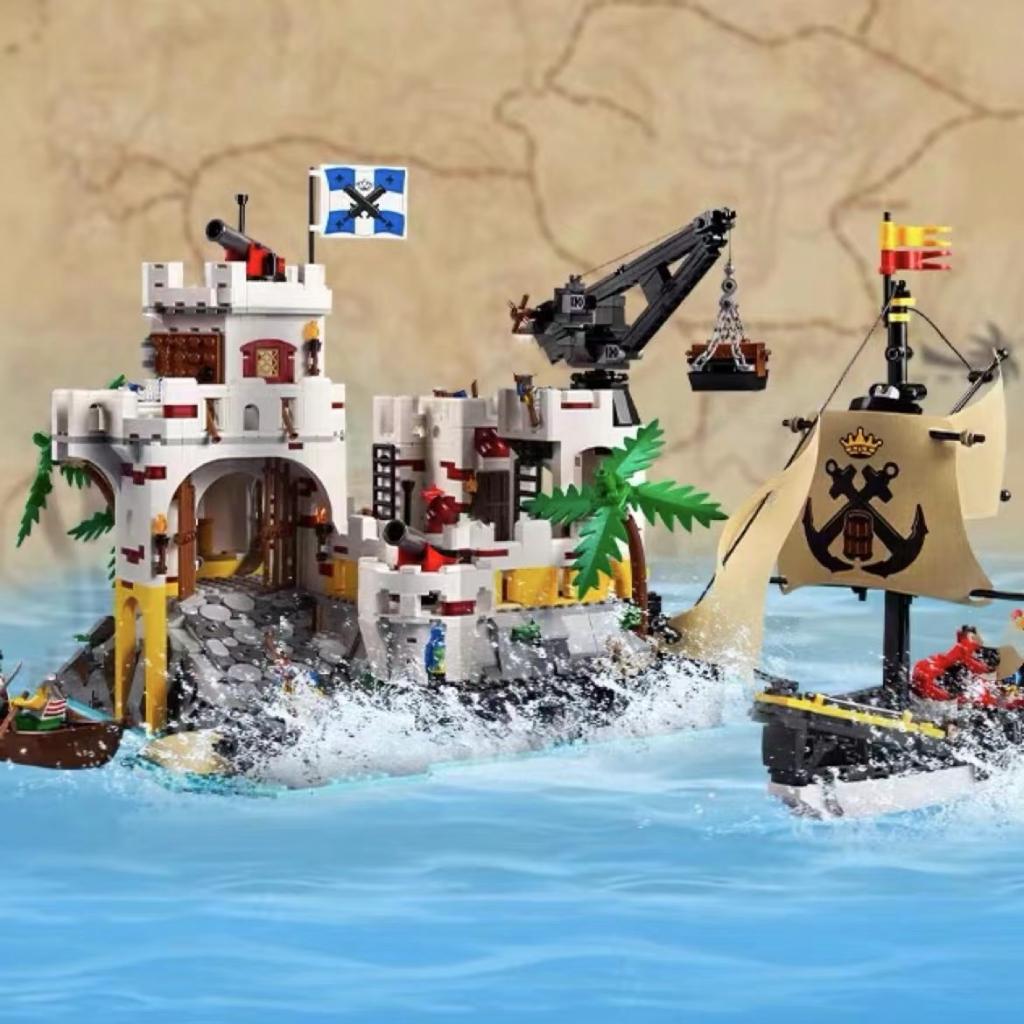 Eldorado Fortress Modulære byggeklosser Middelalder Pirate Series Modell Murstein Leker for barn Julegave