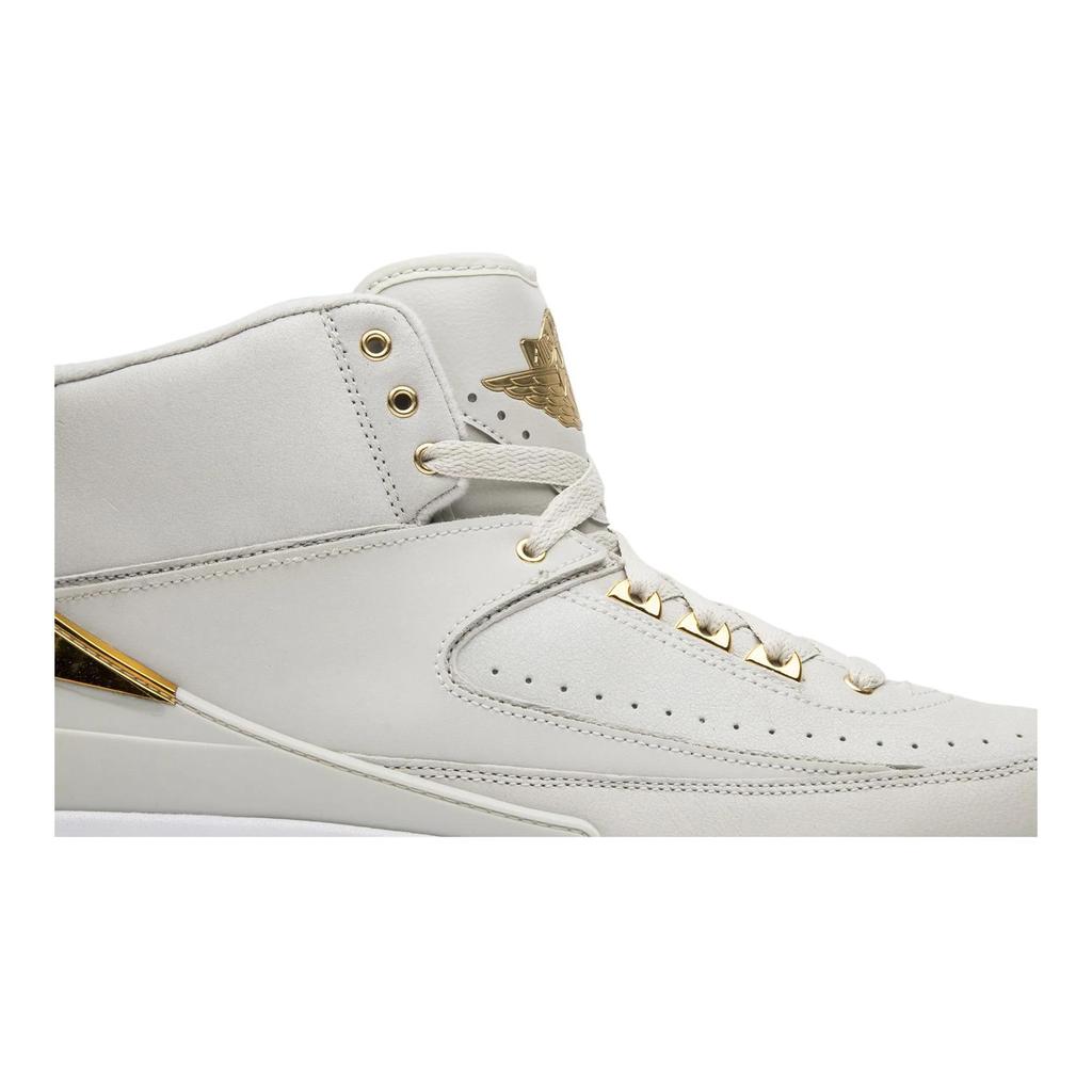 Air Jordan 2 'Quai 54' (Unisex) Light Bone / Metallic Gold-white Vintage Basketball Shoes 866035 001