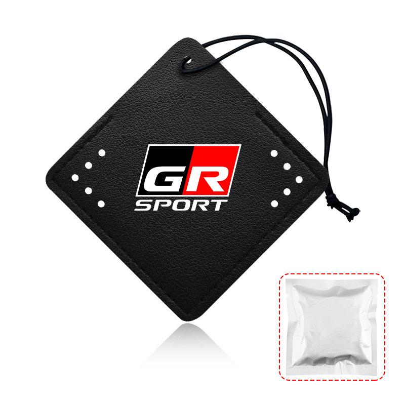 Bil Interiör Parfym Hänge Luftfräschare Hängande Parfym Emblem för Toyota TRD GR Corolla Auris Yaris Rav4 CHR Camry40 Prius
