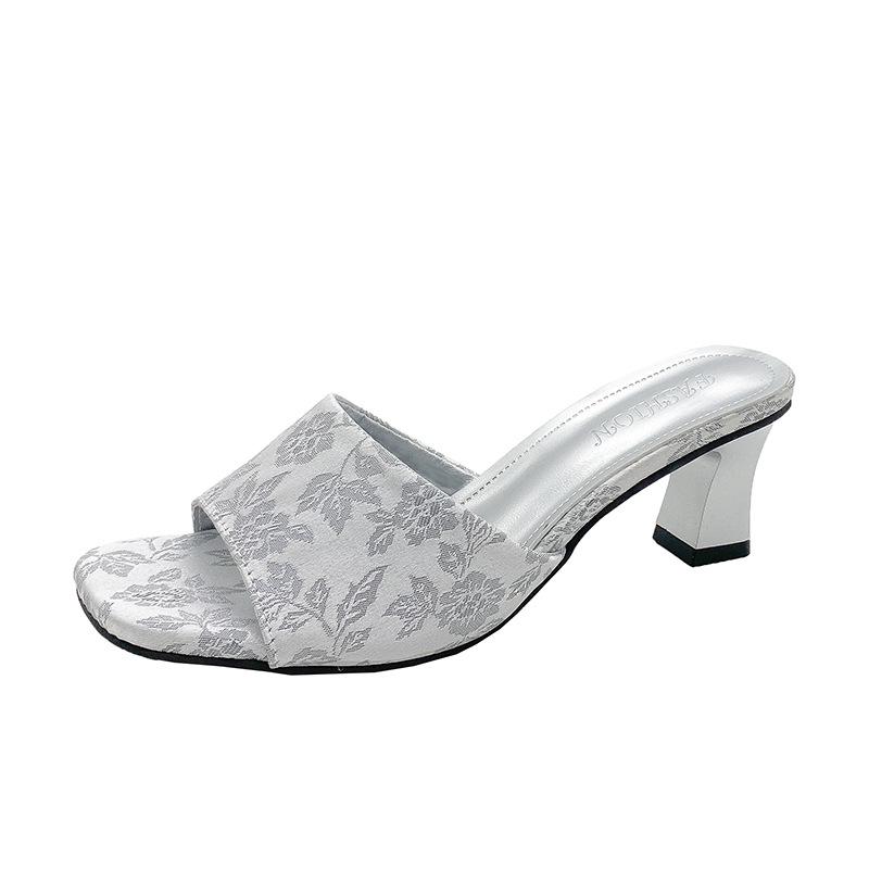 

Модные женские босоножки с принтом, повседневные босоножки на высоком каблуке с квадратным носком 42 серебряный