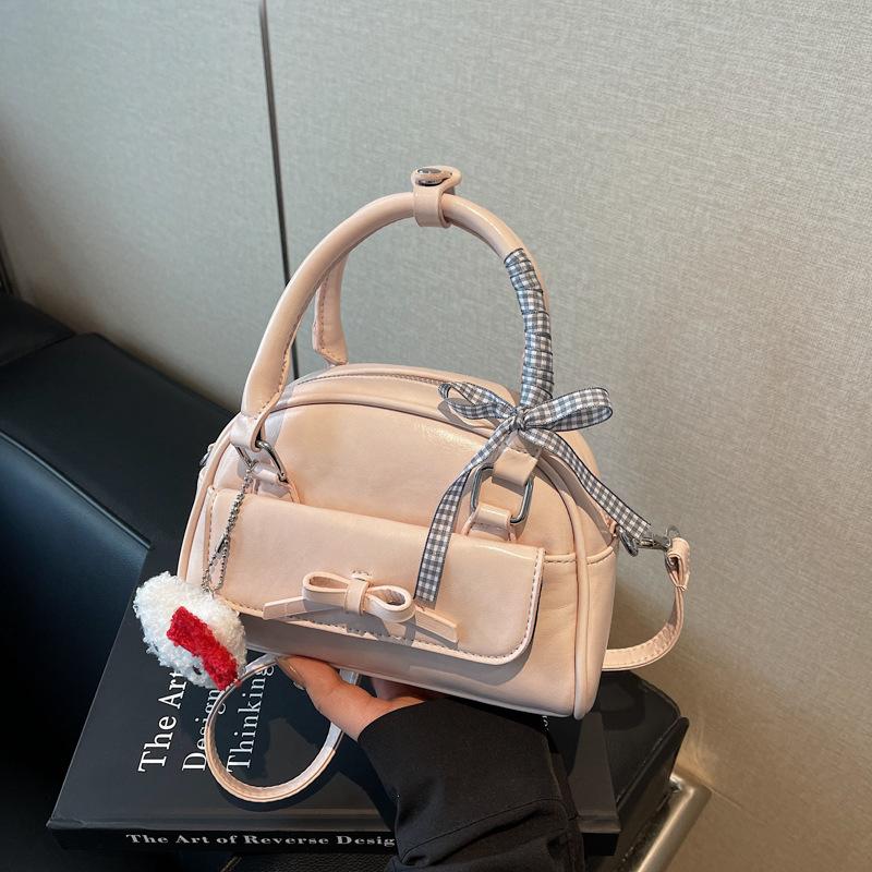 Fashion Trend Pillow Bag Women's 2025 New Large Capacity Shoulder Bag Premium Casual Underarm Bag