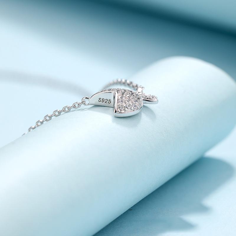Mori Style Collarbone Chain Fishbone Necklace with Zircon for Women - Creative & Trendy Small Fish Design