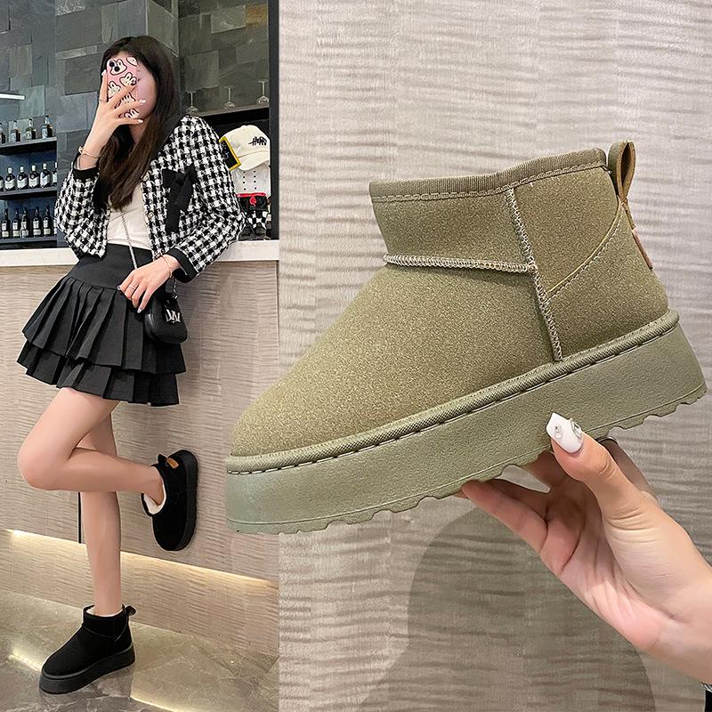 Women's 2025 Black Snow Boots - New Style, Thick Platform Sole, Solid Color, Ankle Length, Fleece-Lined Cotton for Warmth