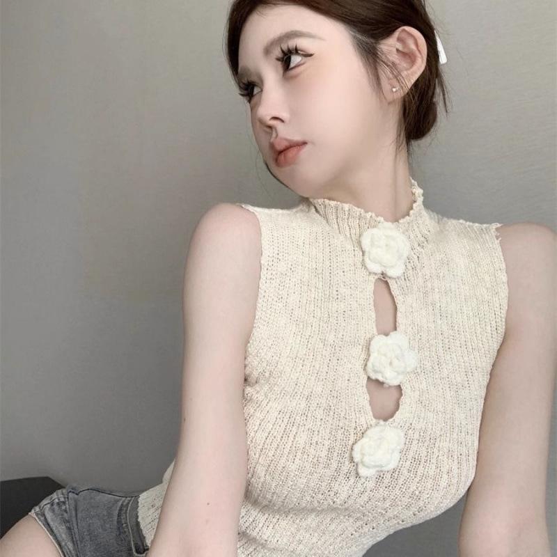 2025 Spring/Summer Hong Kong Style Spicy Girl 3D Flower Hollow Knit Cropped Tank Top
