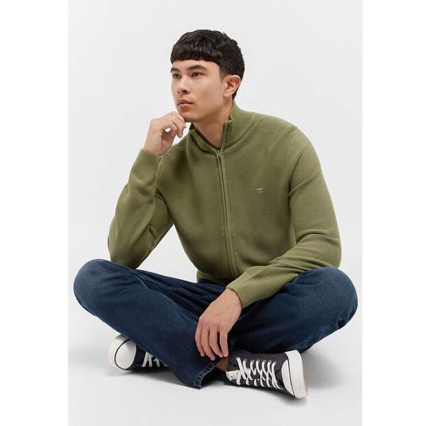 Mustang Escondido Sweater