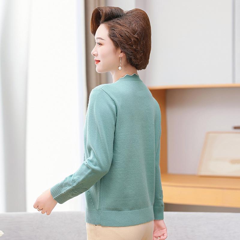 2023 Autumn/Winter Knitwear: Versatile Plus Size Loose Sweater for Middle-aged & Elderly Women - Crochet Base Layer Top for Moms