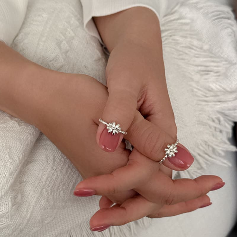 Melliv Clover Ring_mvr21