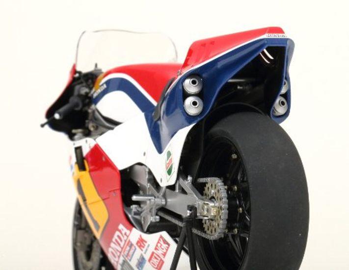 Serie Motocicletas TAMIYA Honda NSR 500 1984 Maqueta de Plástico 14121 1/12 N.º 121