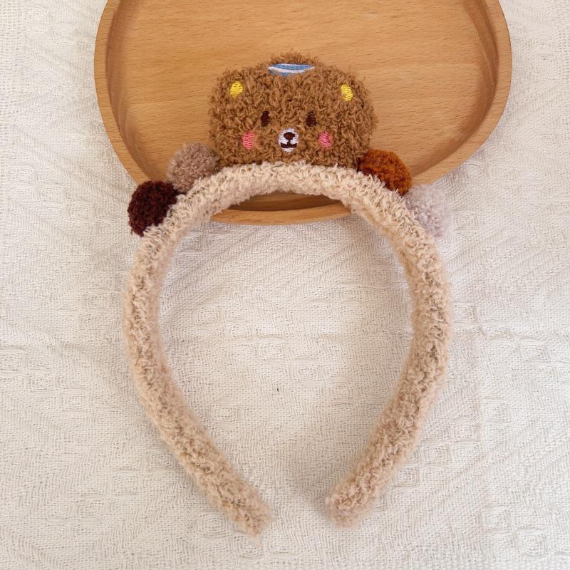 Adorable Bear Plush Headband for Women - Face Washing Hair Accessory and Makeup Headdress for Autumn and Winter