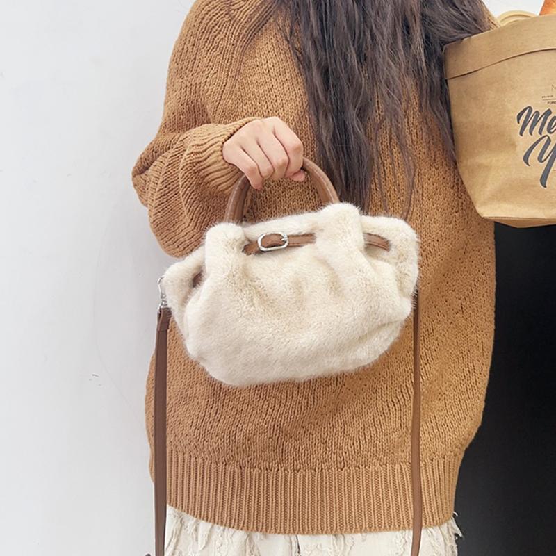 Women's Furry Handbag Retro Style Large-Capacity Fashionable Crossbody Bag Detachable Shoulder Strap Wing Shape Bag