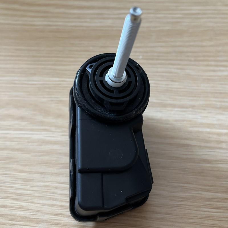 Electric Horizontal Headlight Adjuster for Elantra Yue Dong