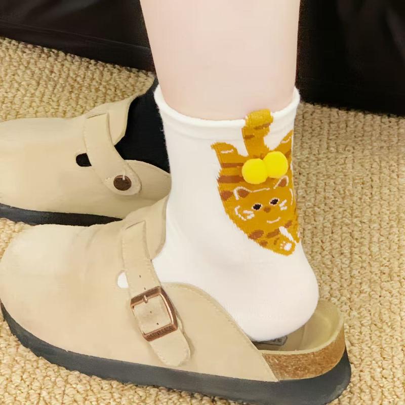 1/2 Paar Cartoon Niedliche Katze Bälle Sportsocken Für Damen Mädchen Sommer Mittelrohrsocken Lustige Cartoon Katze Ding Glocke Ball Socken