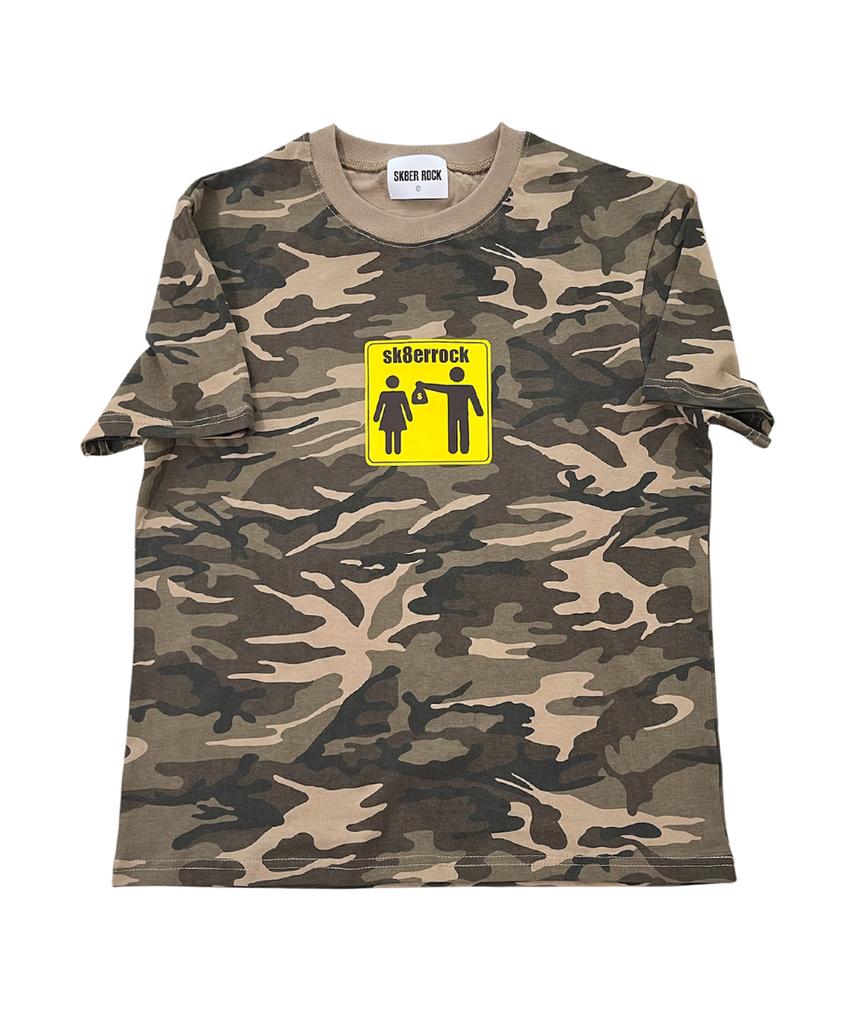 SK8ER ROCK Street Tax Camouflage T-Shirt ((Beige))