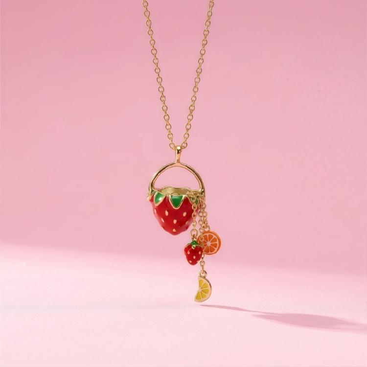 Stylish Fruit Inspired Tassels Pendant Necklace Minimalist Versatile for Casual Work Party Collarbone Length Accessory
