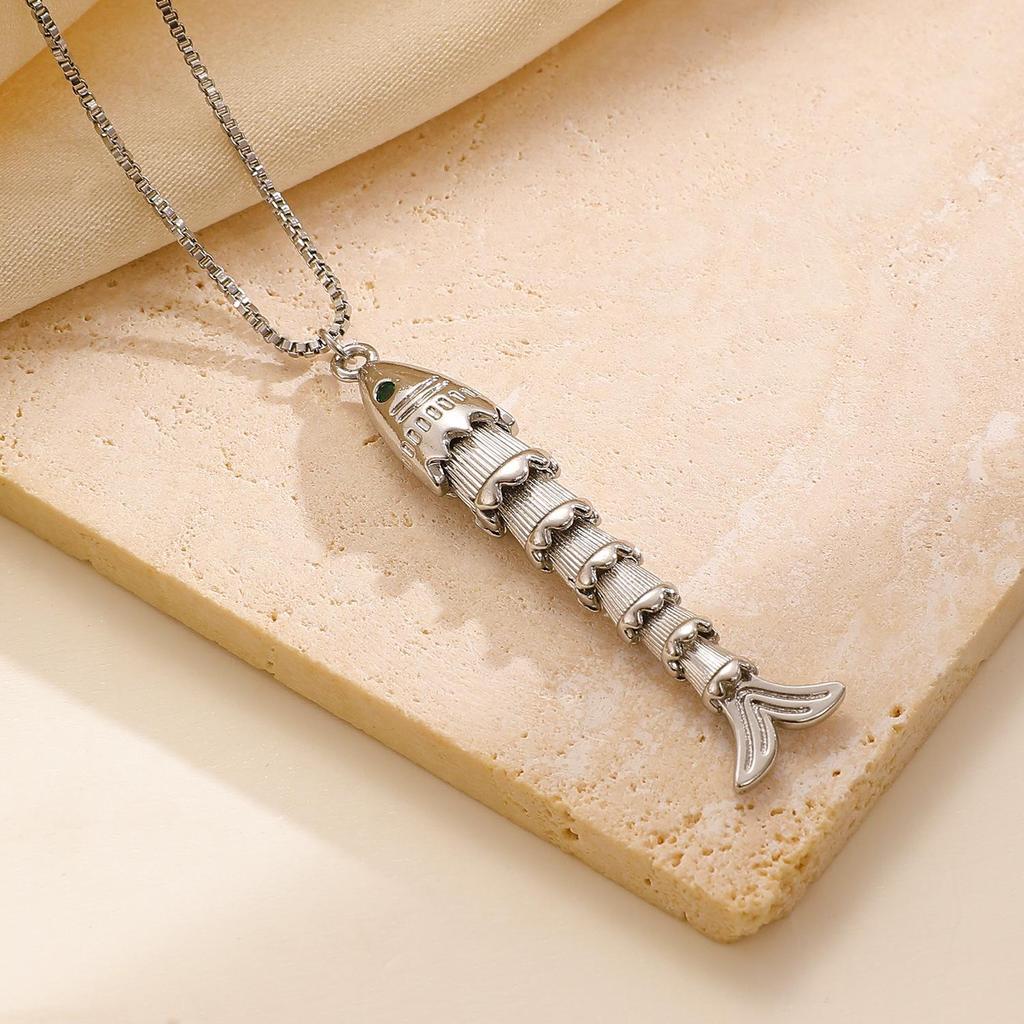Mode Personnalisée Exquise Simplicité Acier Inoxydable Pendentif Poisson Collier Chaîne Clavicule