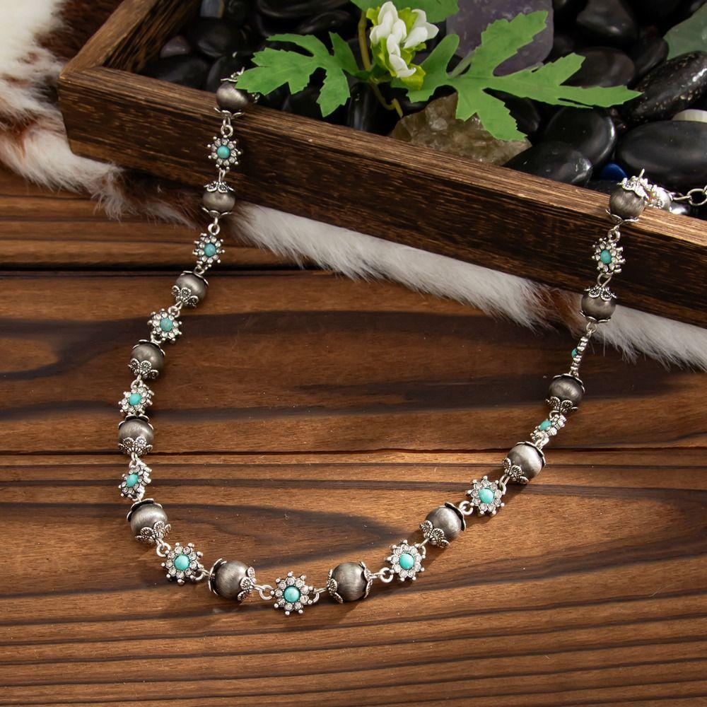 Hip Hop Coconut Tree Pendant Choker Silver Rhinestone Flower Necklace Coconut Husk Necklace Women