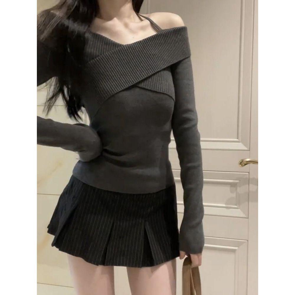 French Slim Fit Off-Shoulder Sweater: Solid Color, Irregular Knit Design for Women - Autumn/Winter Collection