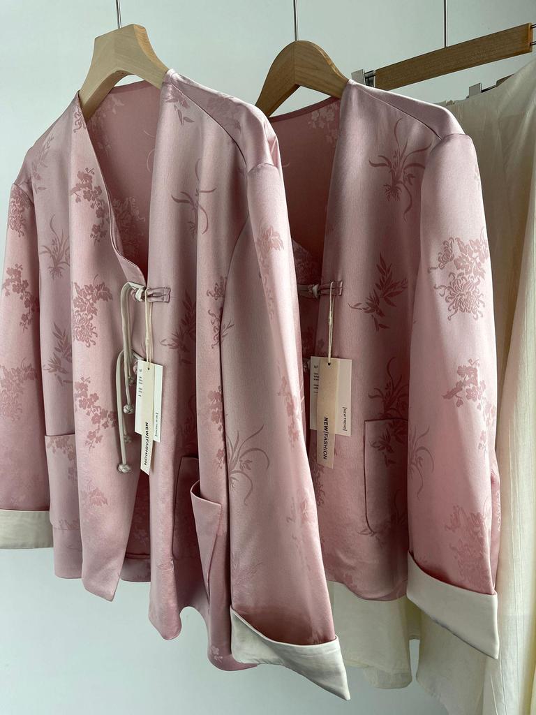 2024 Cool Zen-Style Women's Pink Hanfu Shirt Jacket for Early Autumn