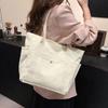 Canvas bag, simple casual large-capacity tote bag, shoulder bag for college students in class, versatile commuter daily bag