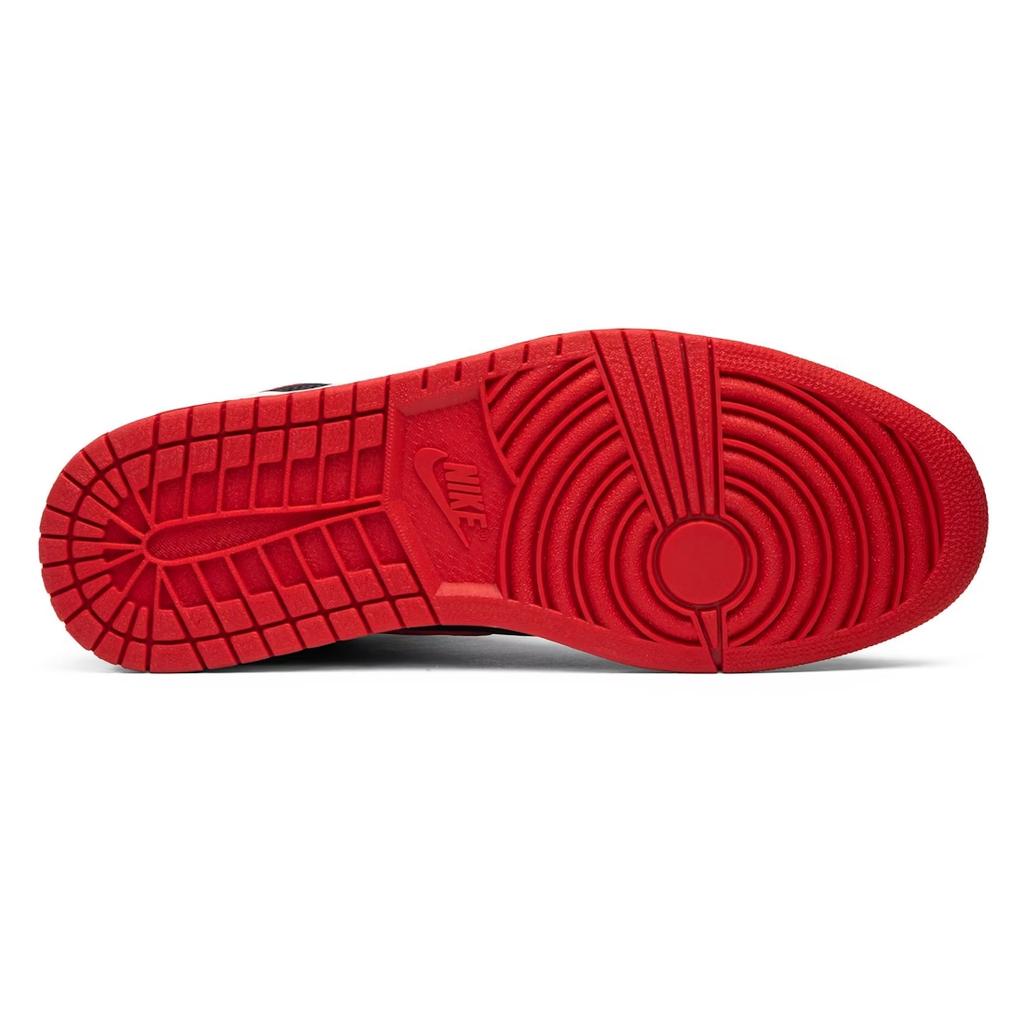 Jordan 1 Retro Bred 2001 136066-061