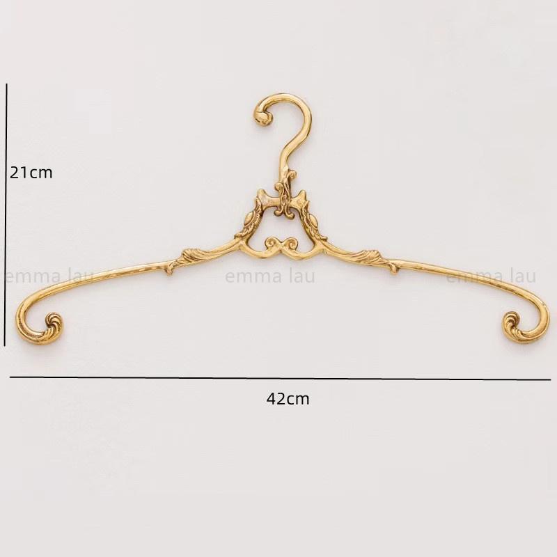 French Palace Style Clothes Hanger Solid Brass Wardrobe Hangers Strong Clothes Coat Hangers Golden Decoration Metal Rack