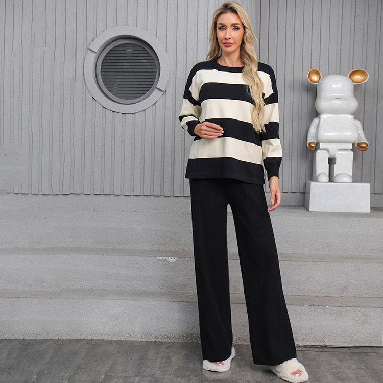 Autumn and Winter Sweater Splicing Striped Crew Neck Fashion Casual Loose Lazy Knitting Two-piece Set Women