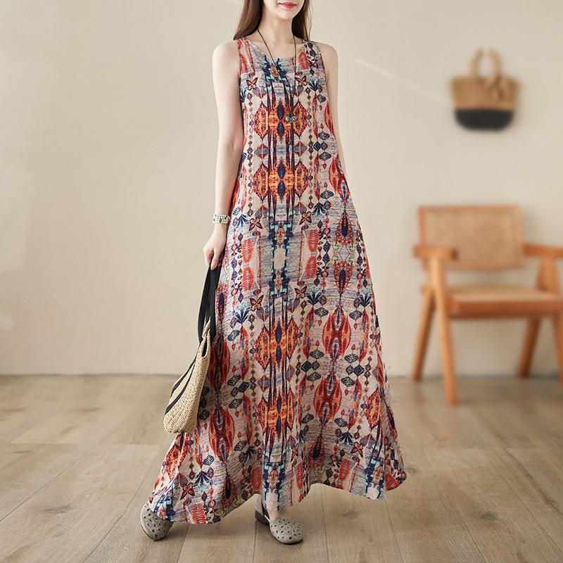 Real shot summer new bohemian long dress fattened plus sleeveless crew neck printed dress women