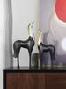 Creative Abstract Animal Resin Horse Figurines Ornament Office Decoration Living Room Home Wine Cabinet Decoration Home Decor