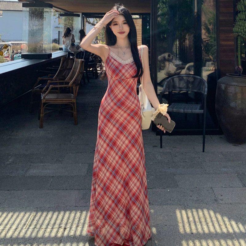 High-end Temperament Plaid Suspender Skirt Women's Summer Seaside Vacation Style Red Waist Dress Hip Skirt Long Dress