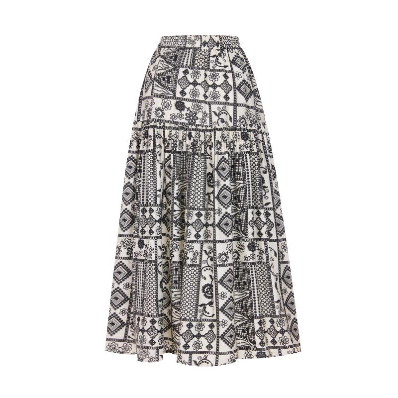 T View Pattern Punching Banding Skirt_V6B-Csk017