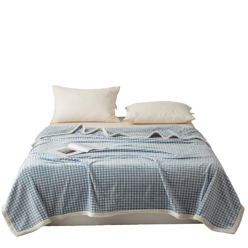 Muji Snowflake Fleece All-Season Blanket