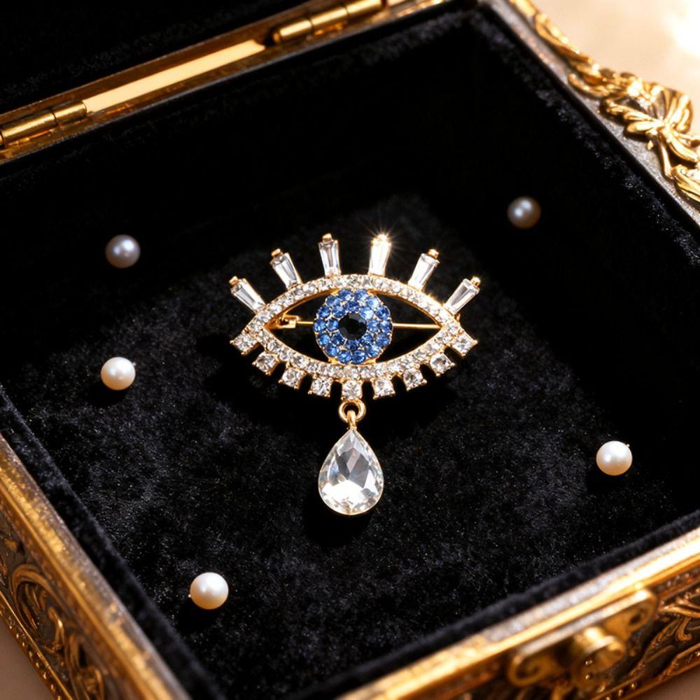 Hollow Out Devil Eye Brooch Pin Crystal Pendant Banquet Clothes Pin Decoration
