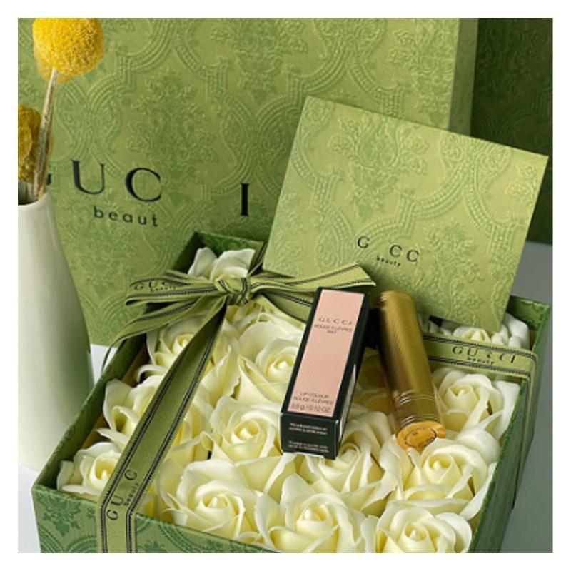 Gucci Makeup Set Small Gold Tube Lipstick, Gold Velvet Color Velvet Mist, Gift Box Set, Easy To Color, Long-lasting Velvet 505 Italian Red Brown