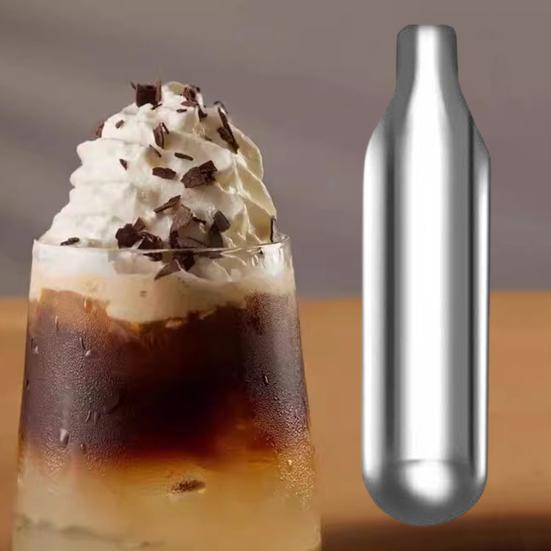 10 ks Bombičky se smetanou pro dávkovače šlehačky 8,5 g Oxid dusný Nerezová ocelová váleček pro mléčné a veganské polevy Mléčná alternativa smetany