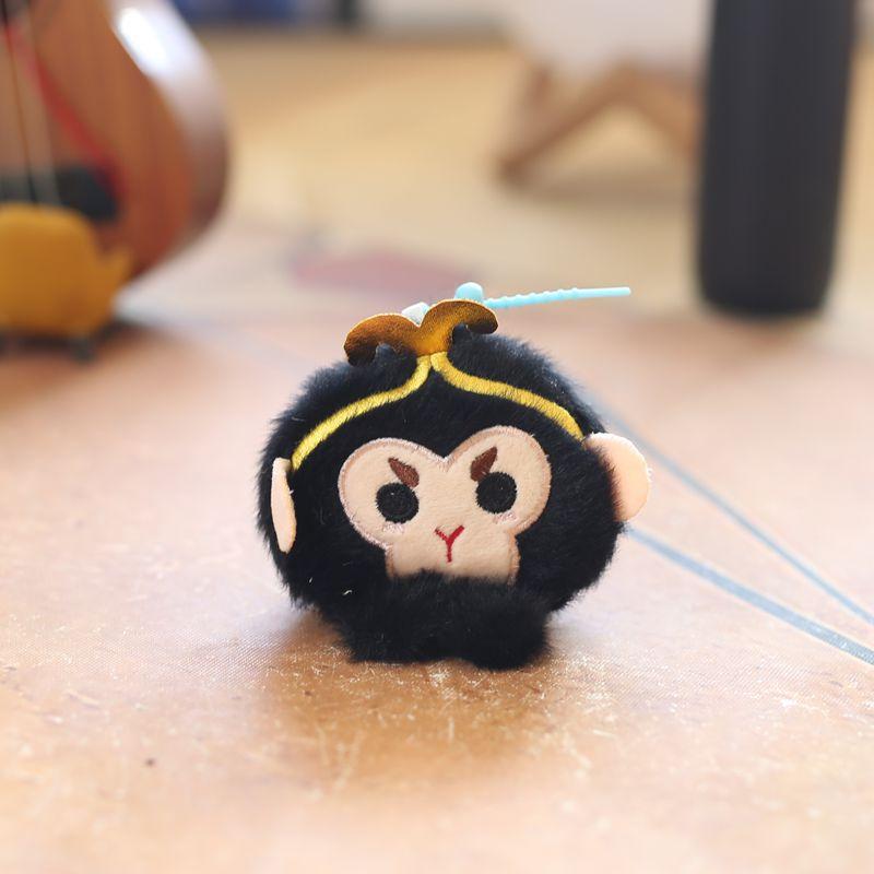 

Милая подвеска в виде головы Сунь Укуна, плюшевая игрушка, кукла, маленькая обезьянка, школьный рюкзак, подвесное украшение, брелок, кукла 11cm