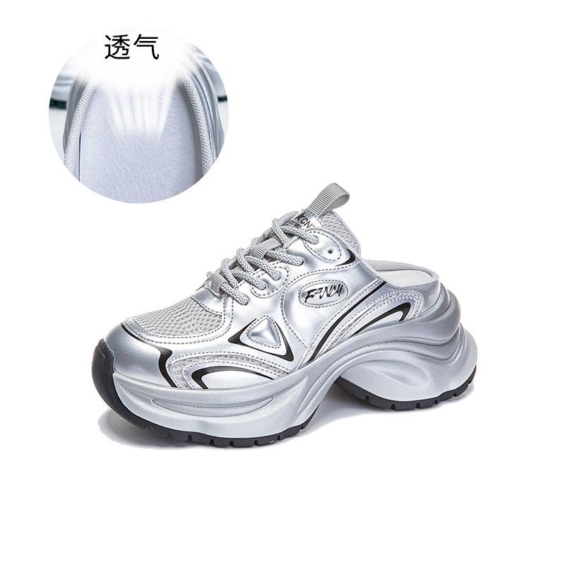 

Пленочная подошва на присосках, тапочки-головки, женские 2025, лето, новые сандалии на толстой подошве серебристого цвета, универсальная верхняя одежда, полусабо, модная женская обувь 40 серебряный