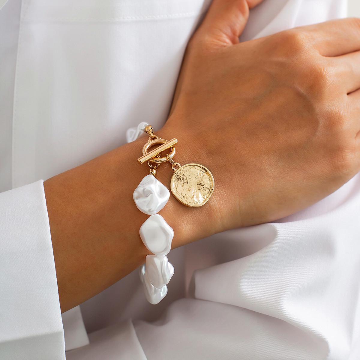 

Ожерелье из неправильного жемчуга для женщин, Роскошный металлический набор цепочек для ключиц, Универсальные аксессуары для ожерелья для темперамента