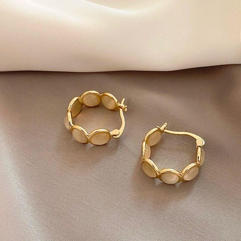 Design Sense White and Green Opals Round Hoop Earrings for Women‘s Korean Fashion Jewelry Luxury Shiny Accessories