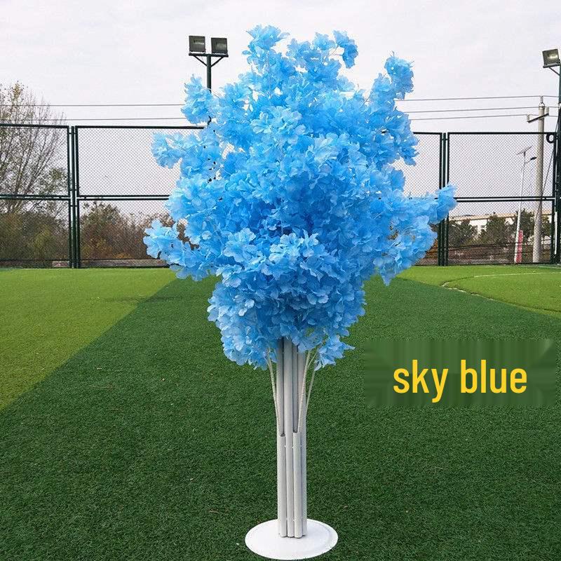 Элегантная свадебная дорожка для прохода по снегу с кованым железом и цветочными украшениями