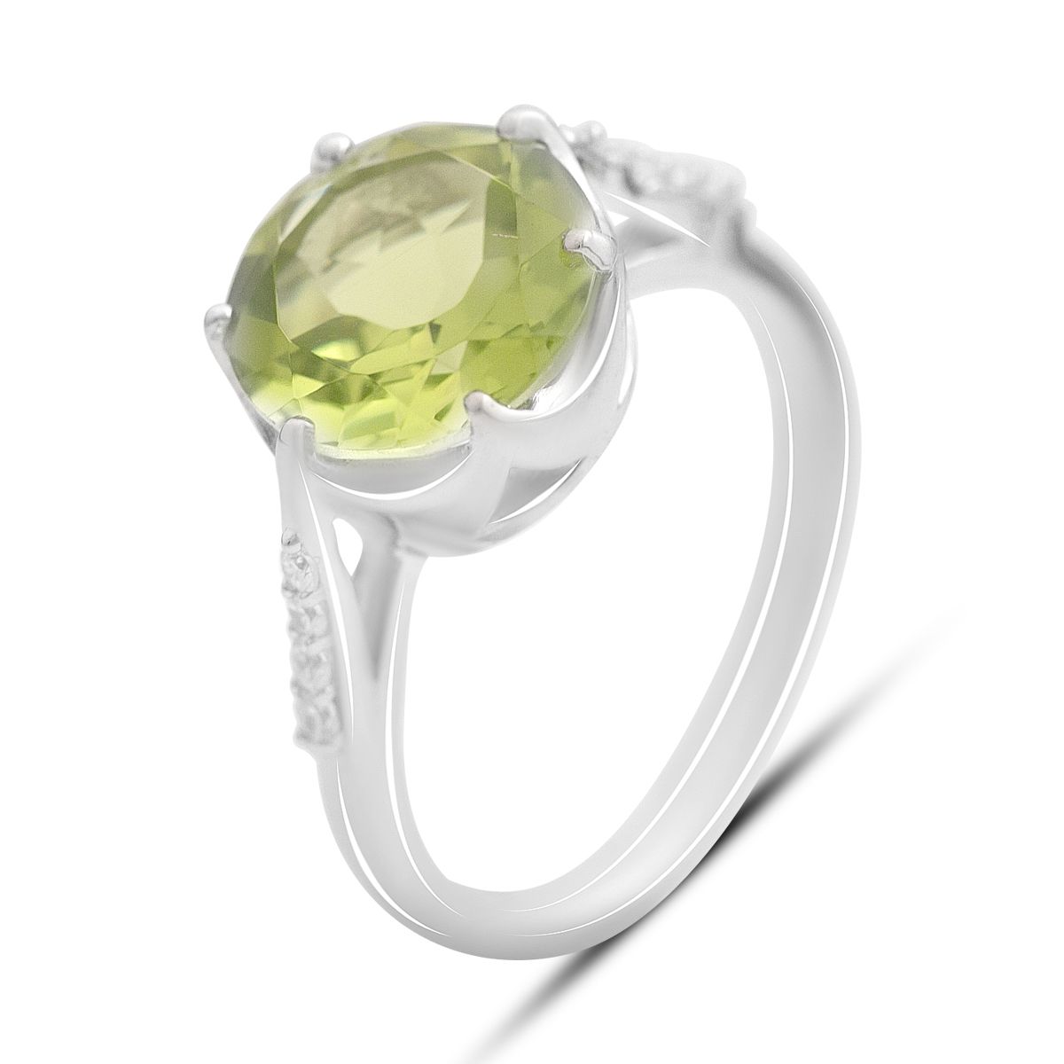 

Silver ring with chrysolite, cubic zirconia, product weight 3.94 g (2174462) 17 смарагдовий