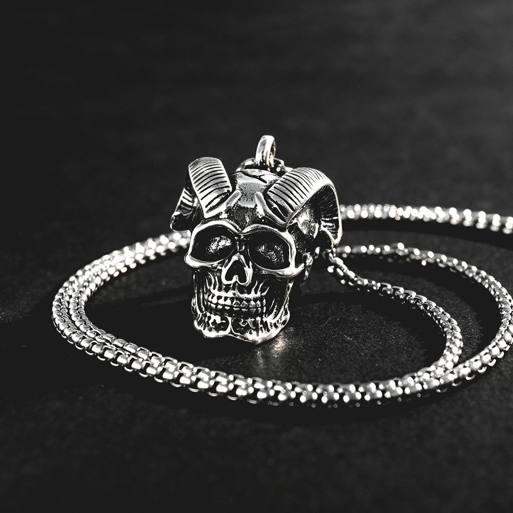Retro Ram Horns Skull Necklace Men's Trendy Hip-hop Style Clavicle Chain Fashion Pendant