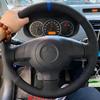 Ručně šitý perforovaný protiskluzový kryt volantu z mikrovláknové kůže Opel Vauxhall 2005-2015 Pro Suzuki Swift Sport Splash