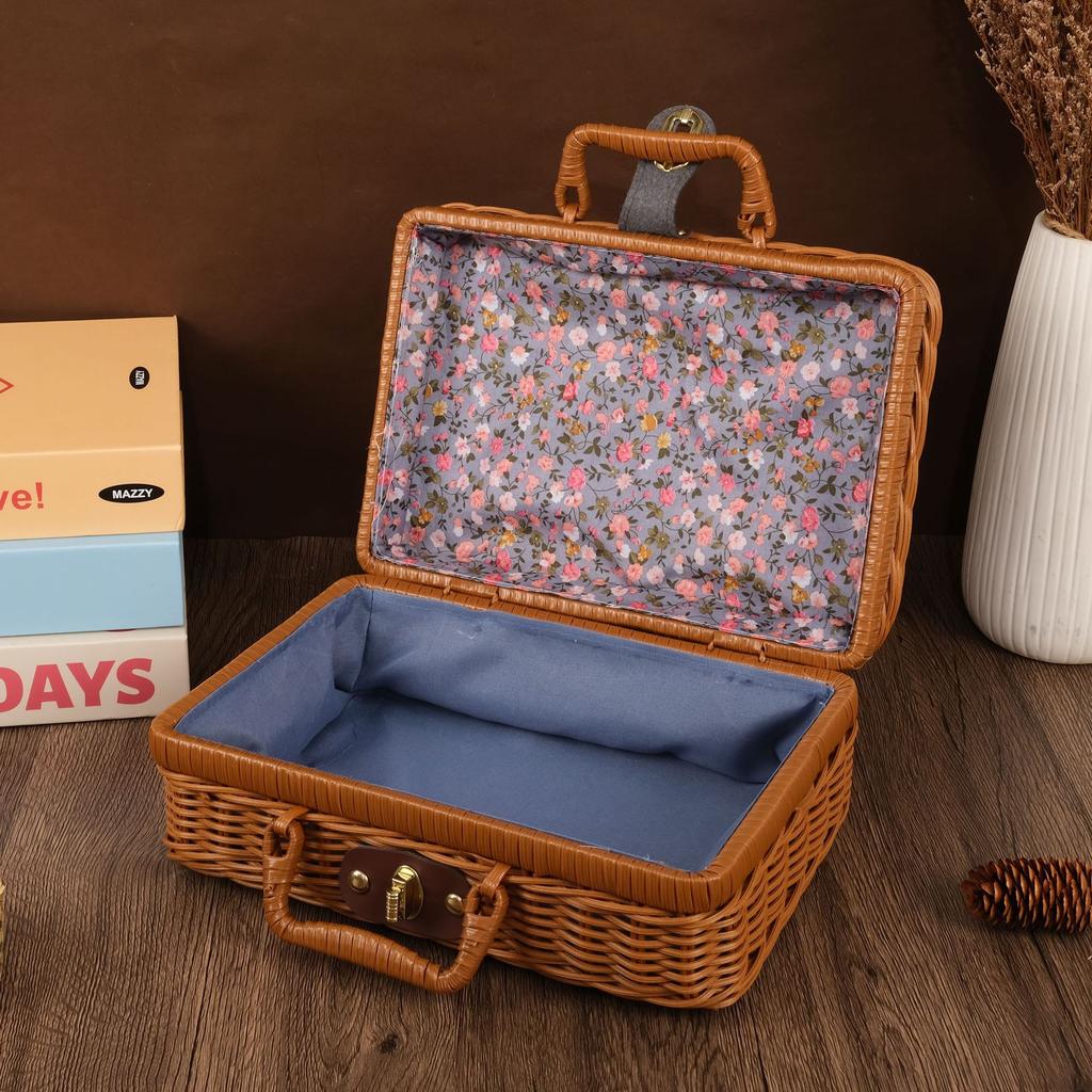 Retro Rattan Suitcase with Hand Gift Box Manual Woven Cosmetic Storage Box Wicker Rattan Picnic Laundry Baskets Home Storage