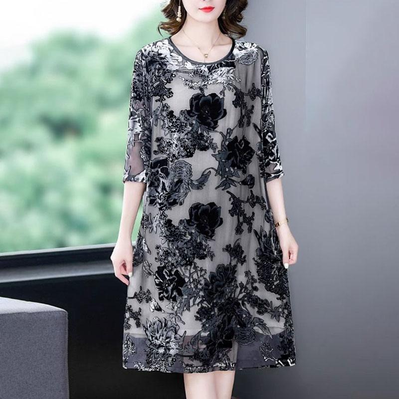 Spring and Summer Women's Plus Size Dress Loose Retro Round Neck Velvet Dress A-Line Long Floral Dress