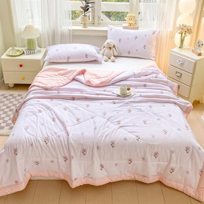 Jieliya Floral Print Summer Air-Conditioning Quilt