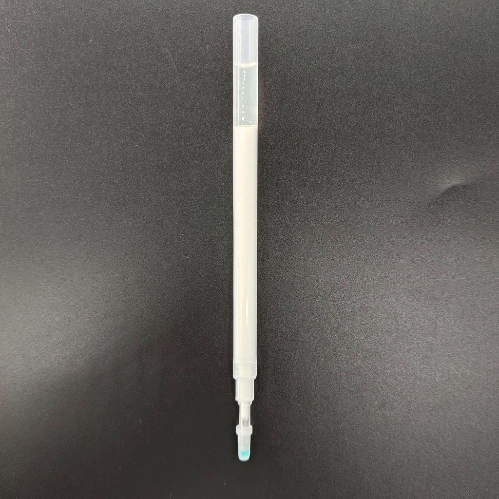 Extra Thick Heat Erasable Pen with Refills for Clothing and Leather Crafting.