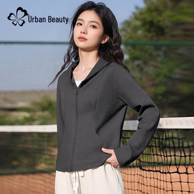 

Женская свободная укороченная куртка-толстовка с капюшоном S