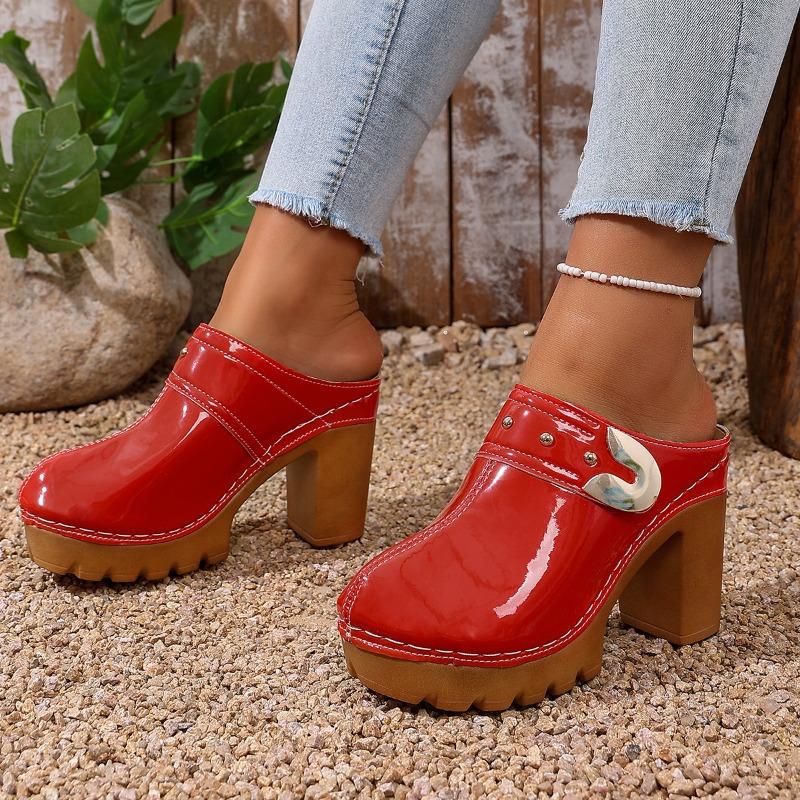 Sandali a Ciabatta da Donna Estivi Chunky con Tacco Alto, Punta Chiusa, Suola Spessa, Borchiati, Disponibili in Taglie Grandi.