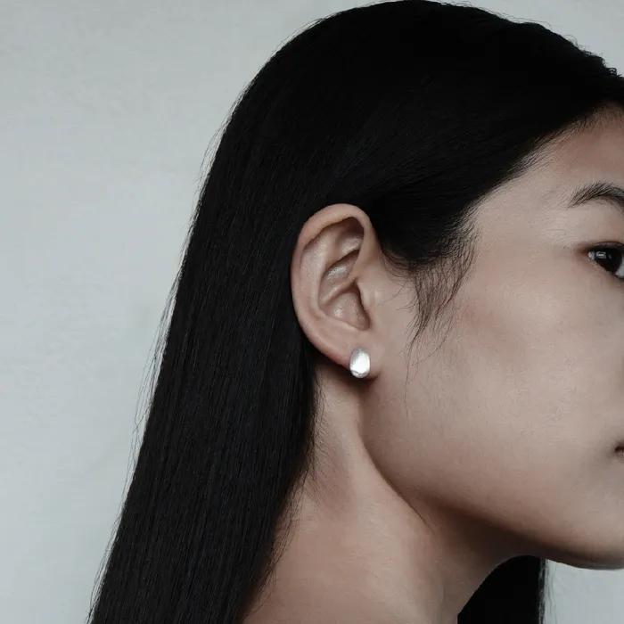Shiny Egg Earring